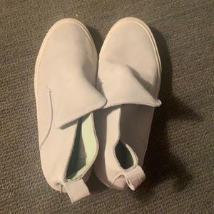 SeaVees slip on shoes. SO CUTE. love these!